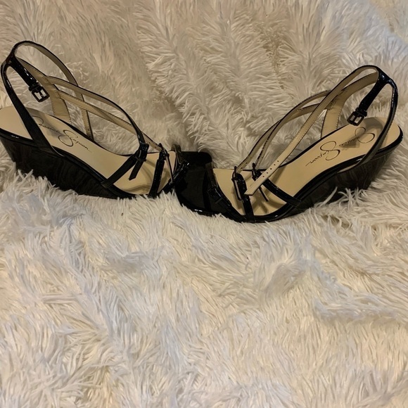 Jessica Simpson black wedges size 9.5 EUC - Picture 2 of 3